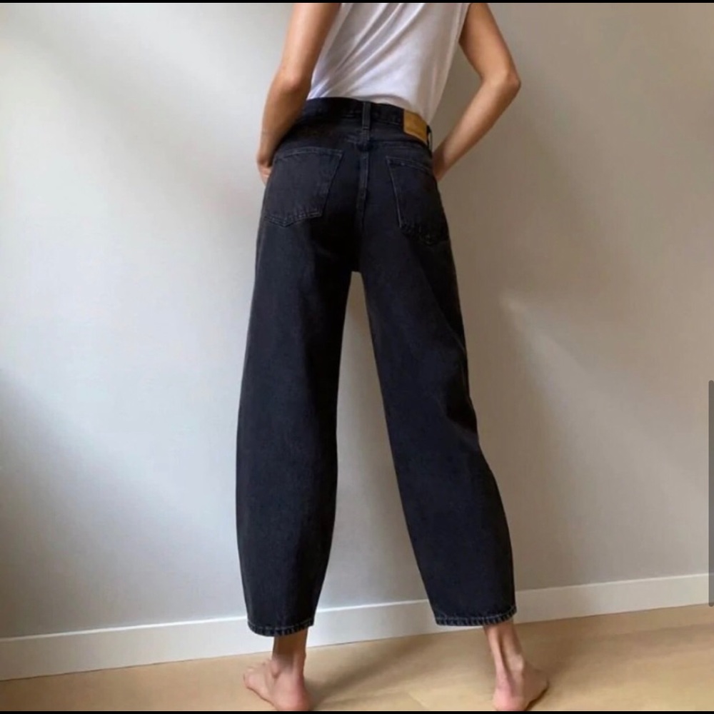 BNWOT Denim Forum The Gia High Rise Carrot 28L